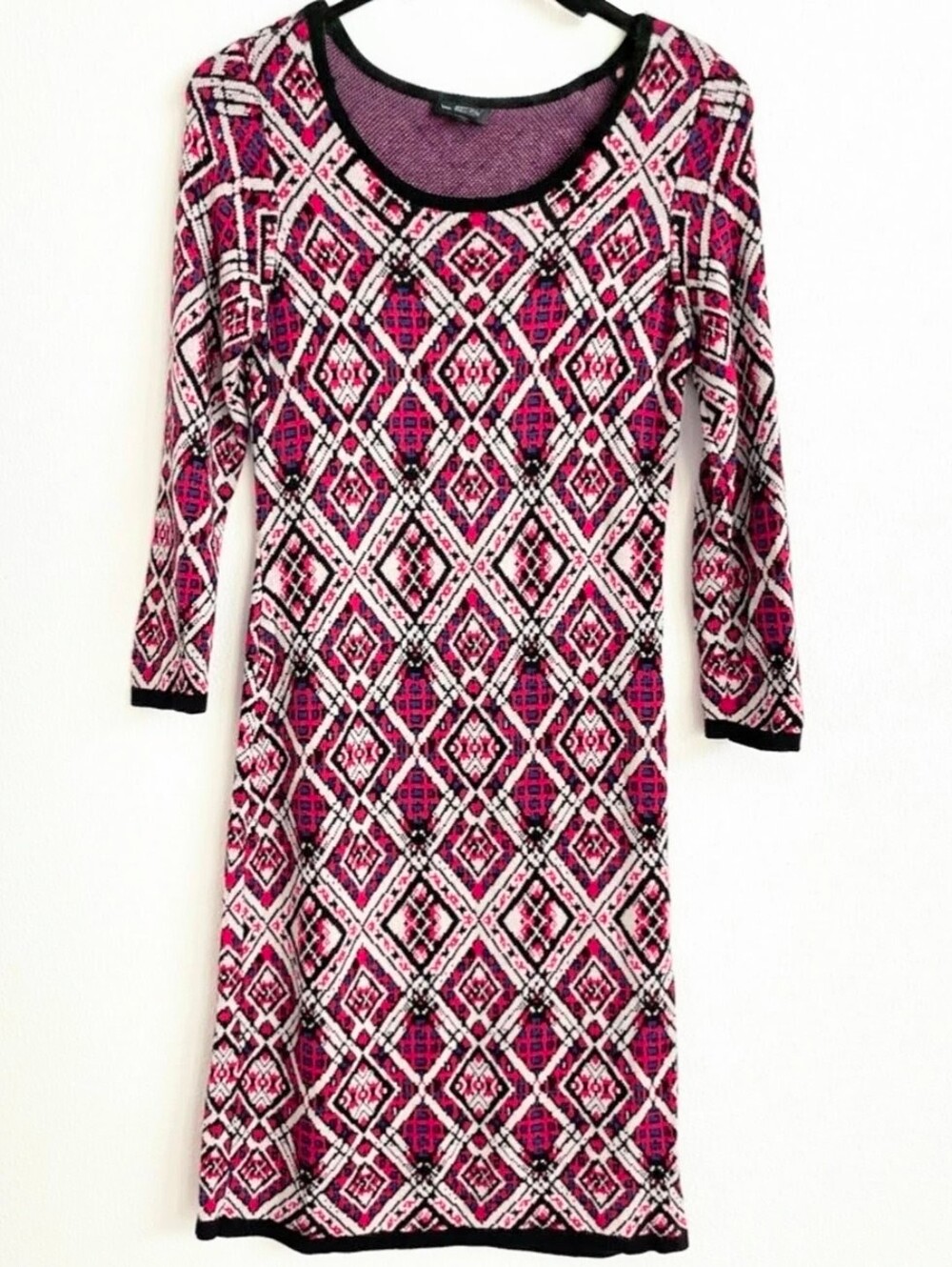 The Limited 3/4 Sleeve Sweater Dress. Size M